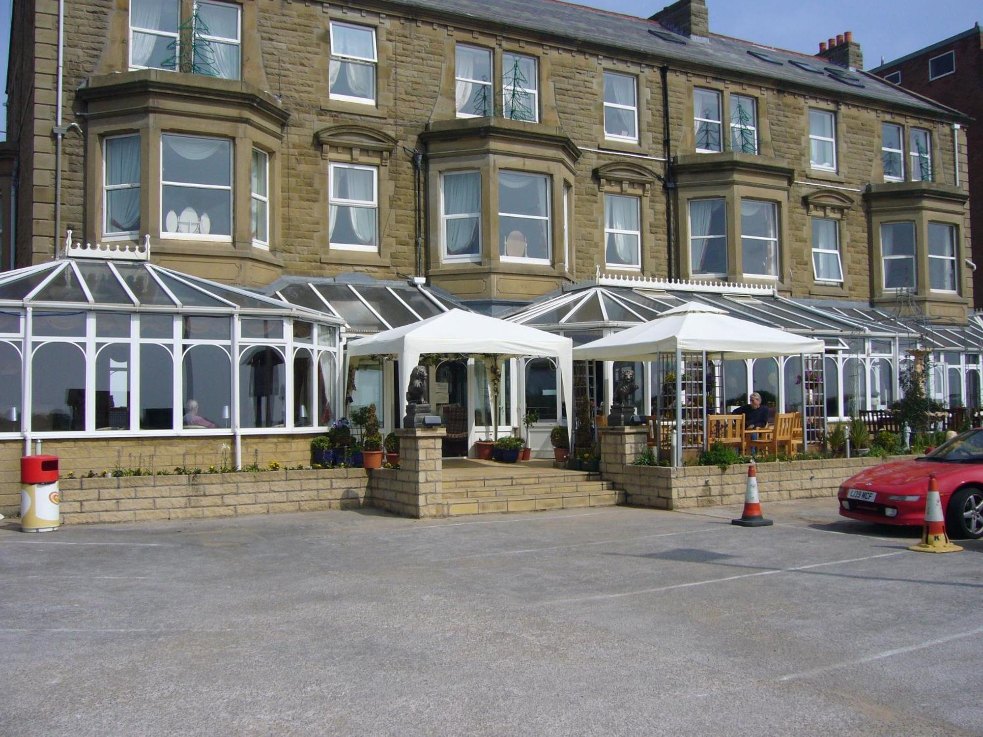 Monterey Beach Hotel Lytham St Annes Esterno foto