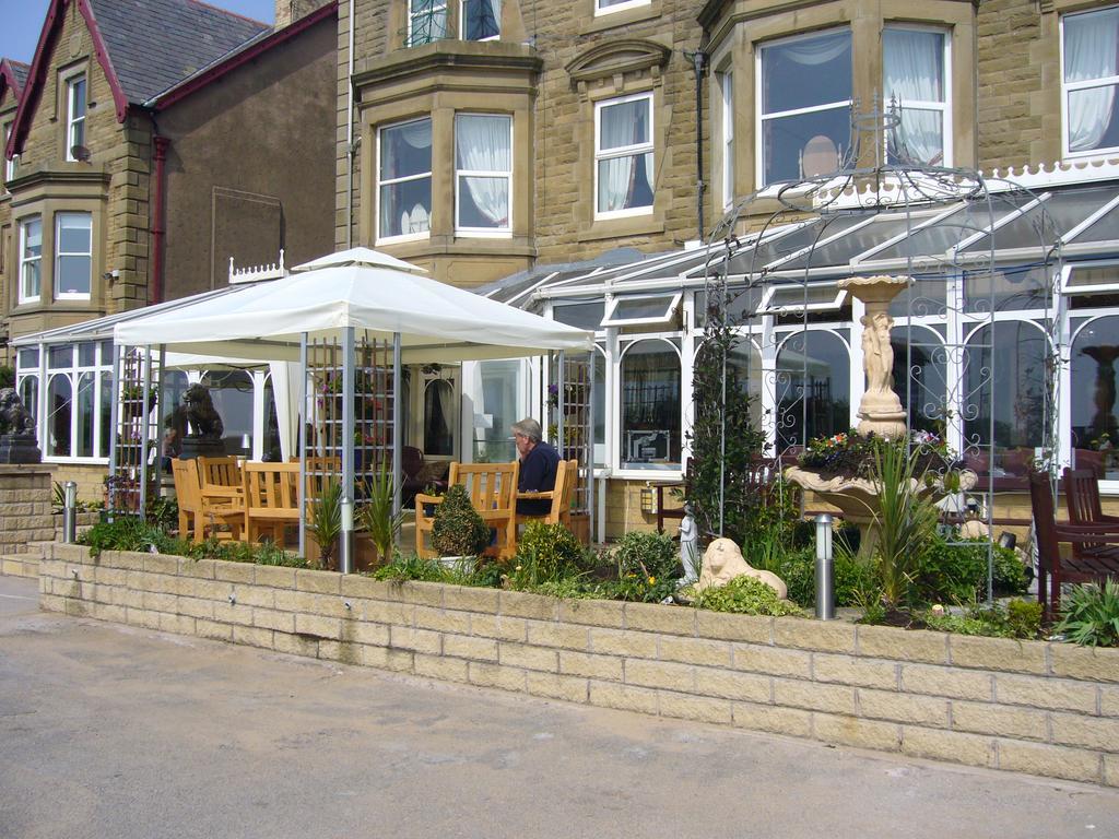Monterey Beach Hotel Lytham St Annes Esterno foto